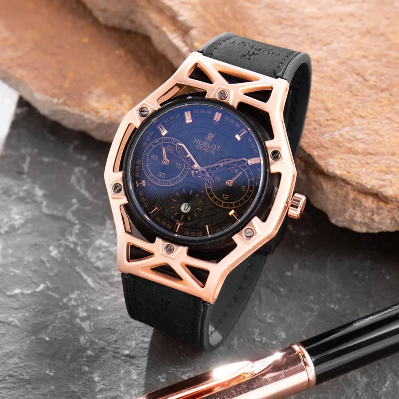 ساعت مچی عقربه ای مردانه Hublot مدل 45047